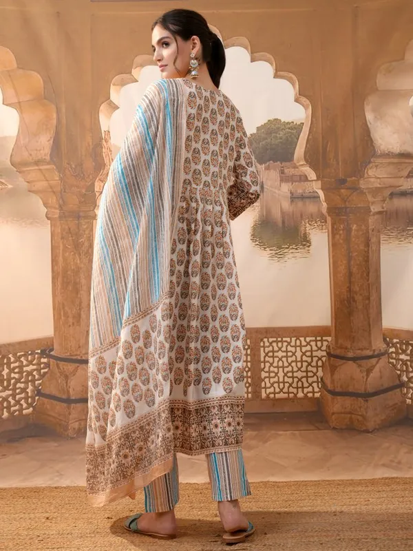 Vishudh Women Brown Printed Kurta With Trousers And Dupatta