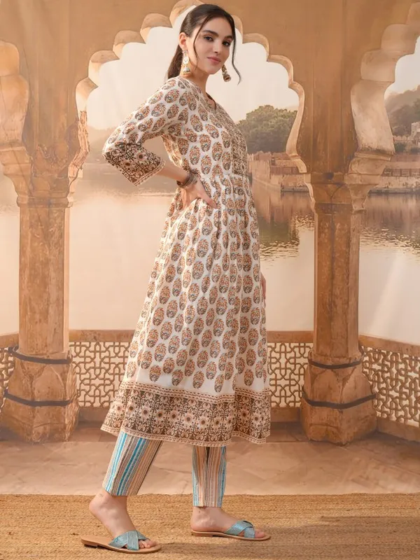 Vishudh Women Brown Printed Kurta With Trousers And Dupatta