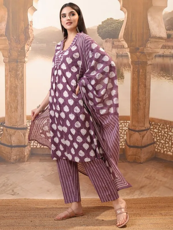 Vishudh Women Maroon Printed Kurta With Trouser And Dupatta