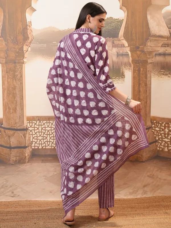 Vishudh Women Maroon Printed Kurta With Trouser And Dupatta
