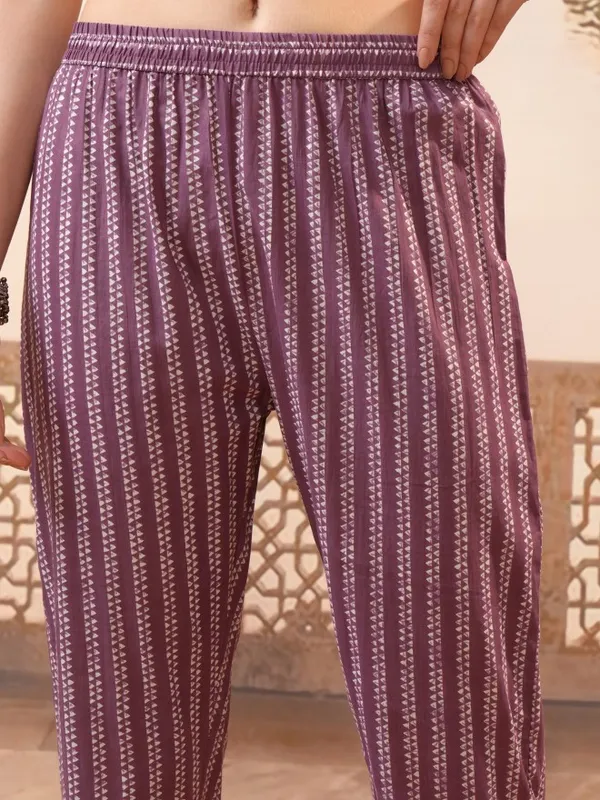 Vishudh Women Maroon Printed Kurta With Trouser And Dupatta