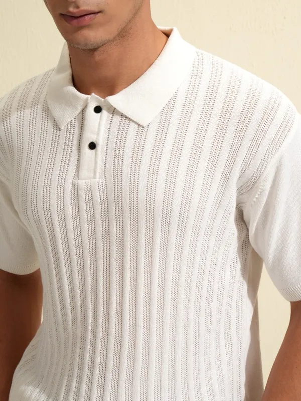 Highlander Men White Solid Polo Collar T-Shirt