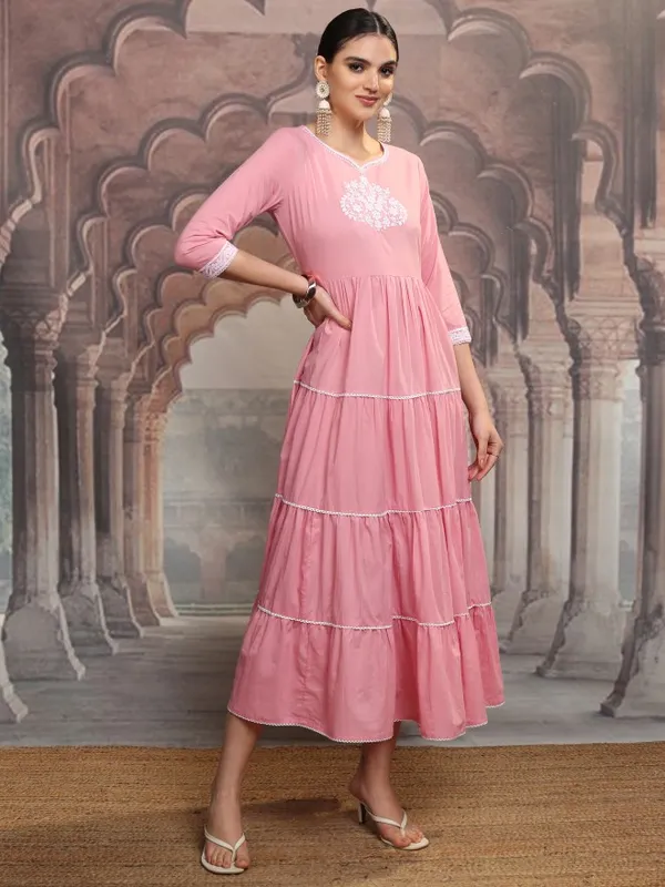 Vishudh Women Pink Embroidered Maxi Dress