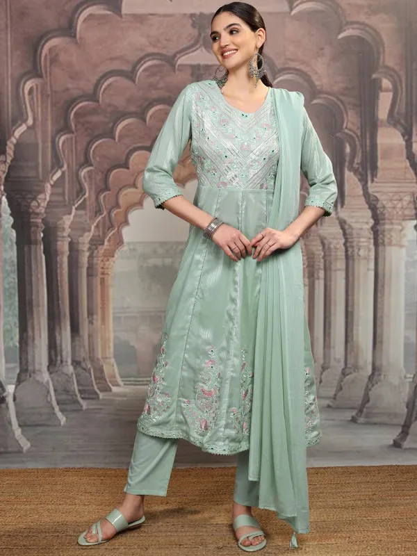 Vishudh Women Green Women Kurta With Trousers And Dupatta