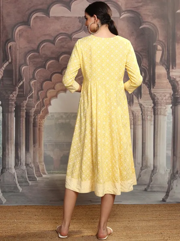 Vishudh Women Yellow Embroidered A-Line Dress