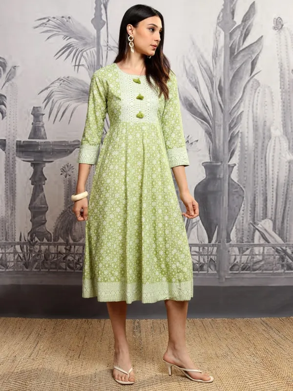 Vishudh Women Green Printed A-Line Dress