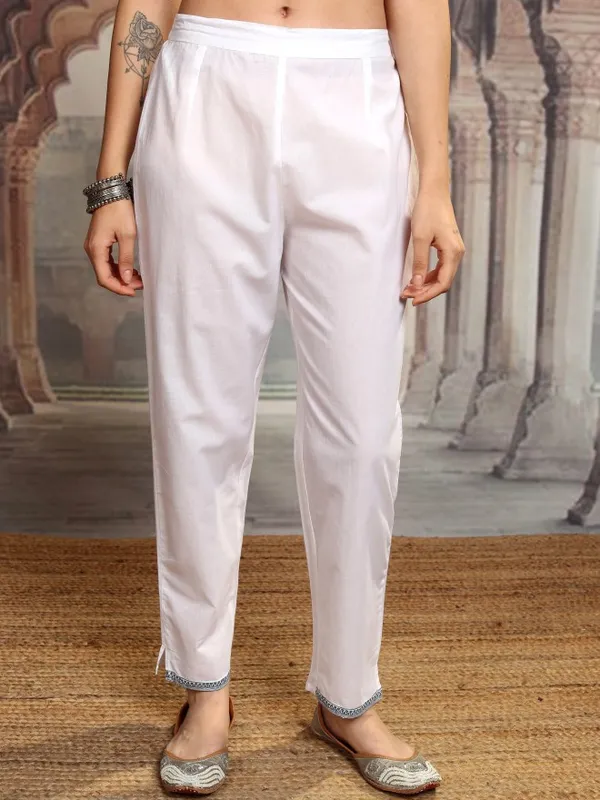 Vishudh Women White Printed Kurta With Trousers And Dupatta