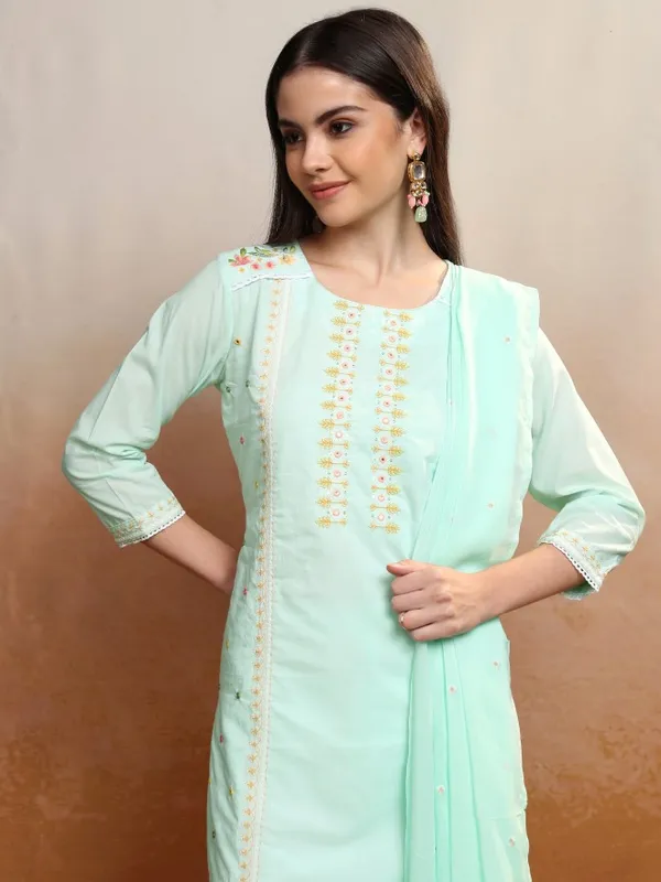 Vishudh Women Green Embroidered Kurta With Trousers And Dupatta