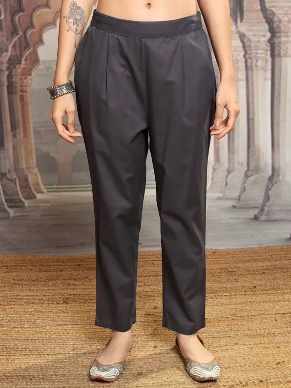 Vishudh Women Grey Printed Kurta With Trousers And Dupatta