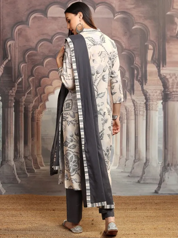 Vishudh Women Grey Printed Kurta With Trousers And Dupatta