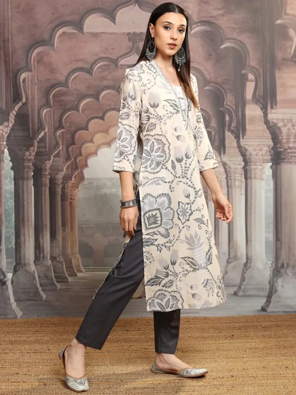 Vishudh Women Grey Printed Kurta With Trousers And Dupatta
