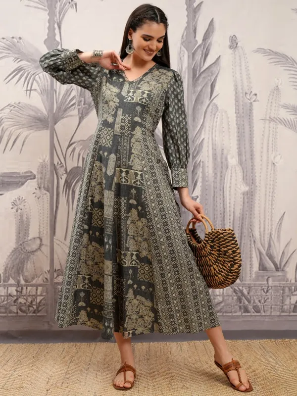 Vishudh Women Grey Printed A-Line Dress