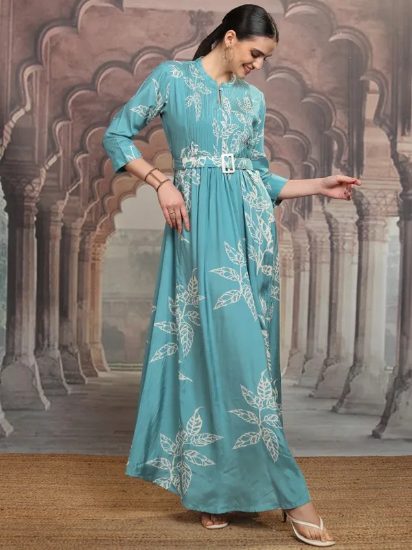 Vishudh Women Teal Printed Maxi Dress