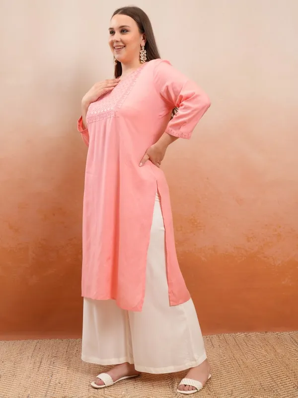 Vishudh Women Peach Embroidered Straight Kurta