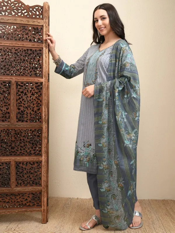 Vishudh Women Grey Printed Kurta With Trousers And Dupatta