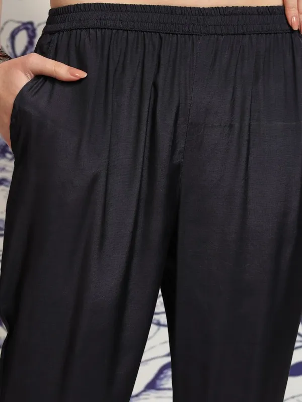 Vishudh Women Blue Printed Kurta With Trouser And Dupatta