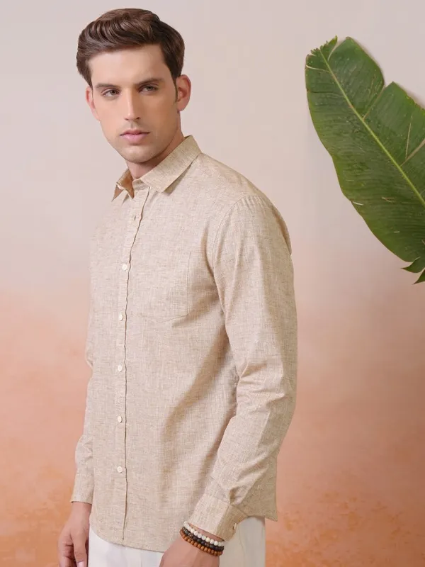 Locomotive Premium Men Khaki Solid Relaxed Shirt