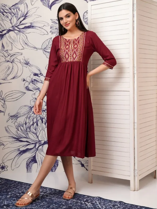 Vishudh Women Maroon Embroidered Fit And Flare Dress