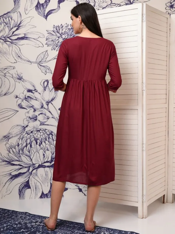 Vishudh Women Maroon Embroidered Fit And Flare Dress