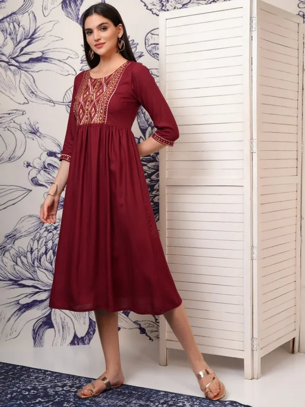 Vishudh Women Maroon Embroidered Fit And Flare Dress
