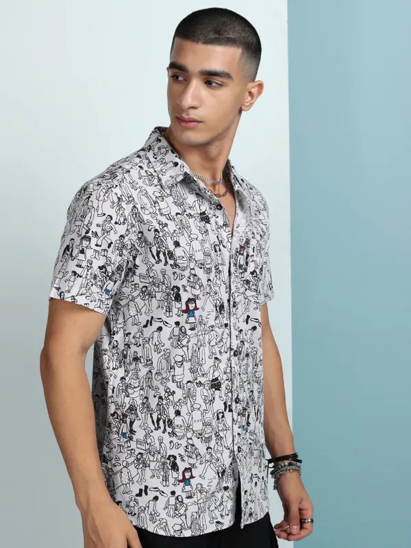 Highlander Men White Printed Slim Fit Casual Shirt