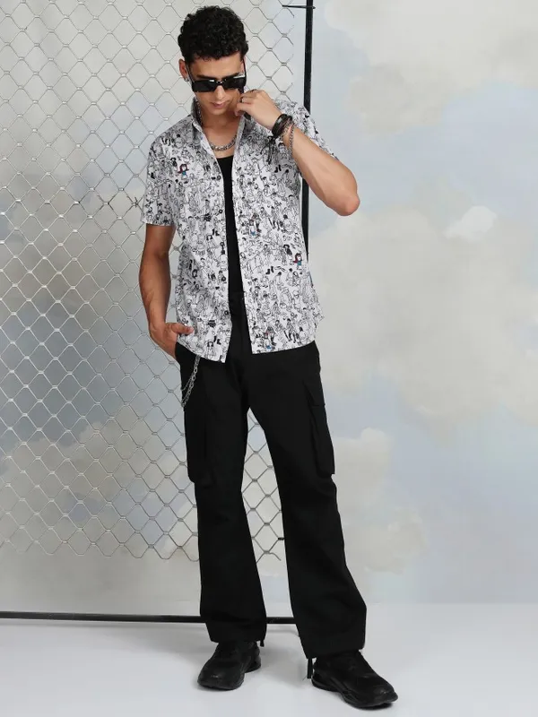 Highlander Men White Printed Slim Fit Casual Shirt