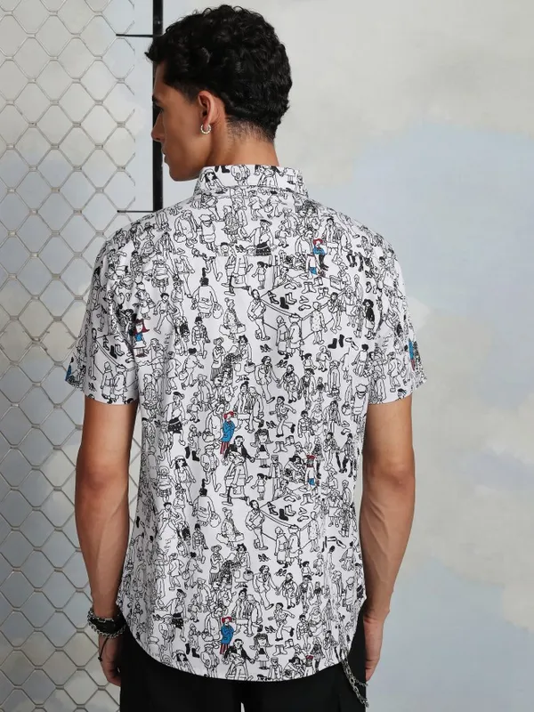 Highlander Men White Printed Slim Fit Casual Shirt