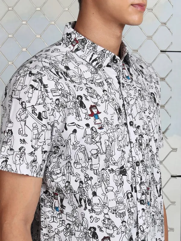 Highlander Men White Printed Slim Fit Casual Shirt