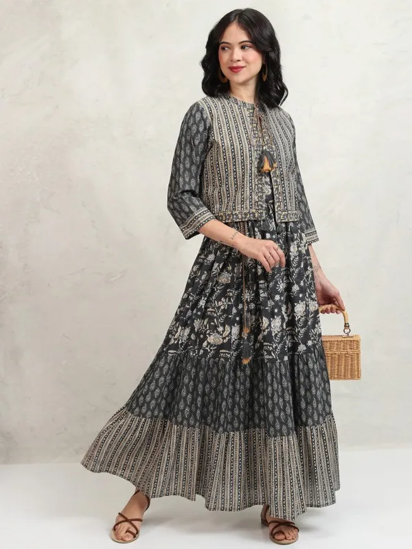 Tokyo Talkies Women Grey Self Design Maxi Dress