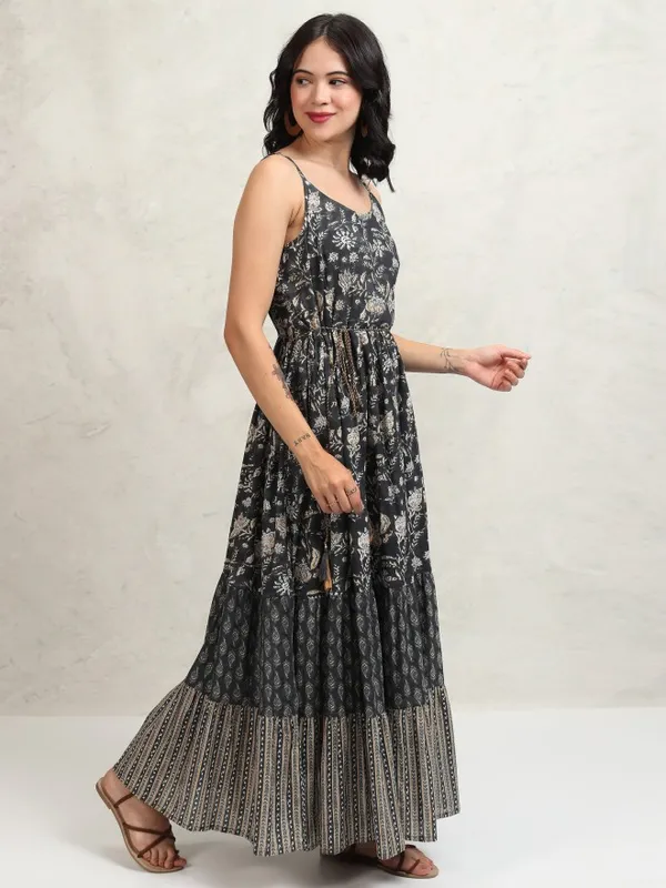 Tokyo Talkies Women Grey Self Design Maxi Dress