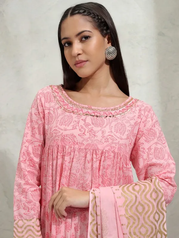 Vishudh Women Pink Printed A-Line Dress