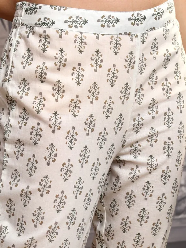 Vishudh Women Grey Printed Kurta With Trousers And Dupatta