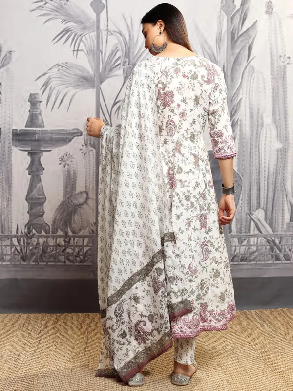 Vishudh Women Grey Printed Kurta With Trousers And Dupatta
