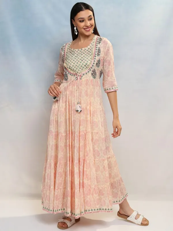 Vishudh Women Pink Printed Maxi Dress