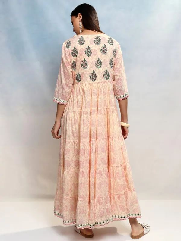 Vishudh Women Pink Printed Maxi Dress