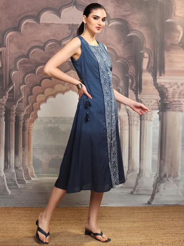Vishudh Women Blue Embroidered A-Line Dress
