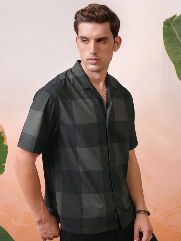Locomotive Premium Men Olive Melange Printed Checked Cuban Collar Oversized Shirt