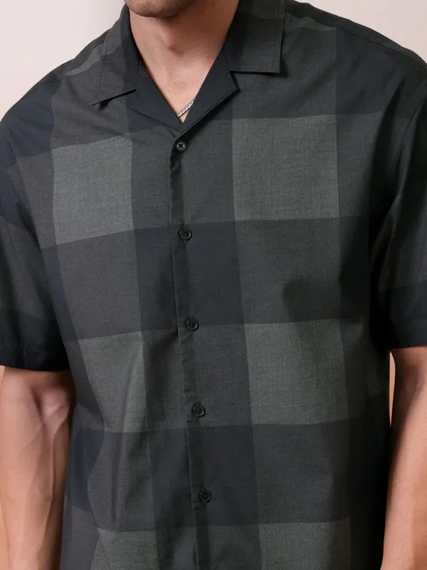 Locomotive Premium Men Olive Melange Printed Checked Cuban Collar Oversized Shirt