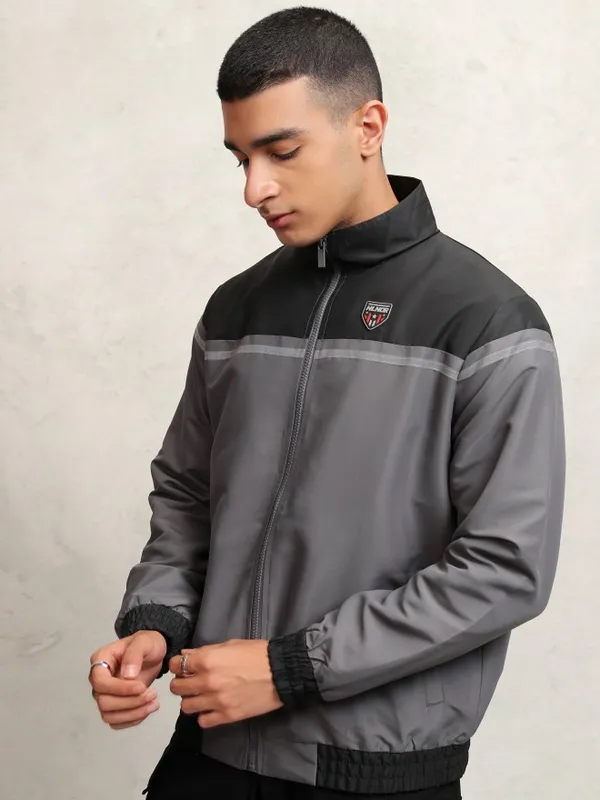 Highlander Men Black Colourblocked Windcheater Jacket