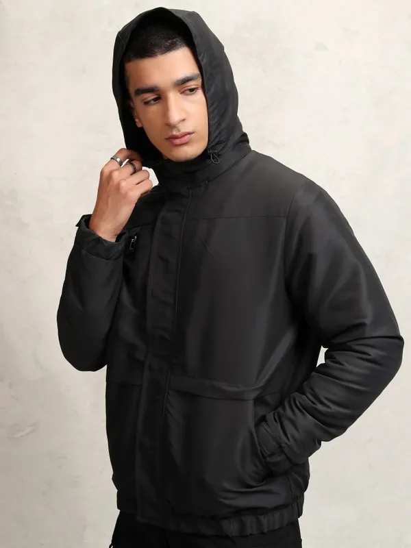 Highlander Men Black Solid Windcheater Jacket