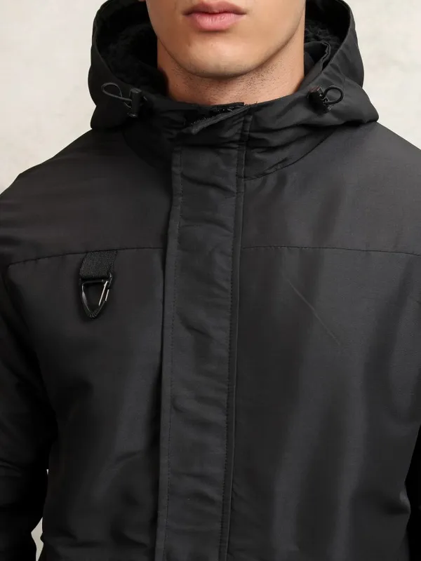 Highlander Men Black Solid Windcheater Jacket