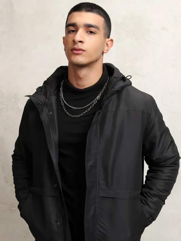 Highlander Men Black Solid Windcheater Jacket