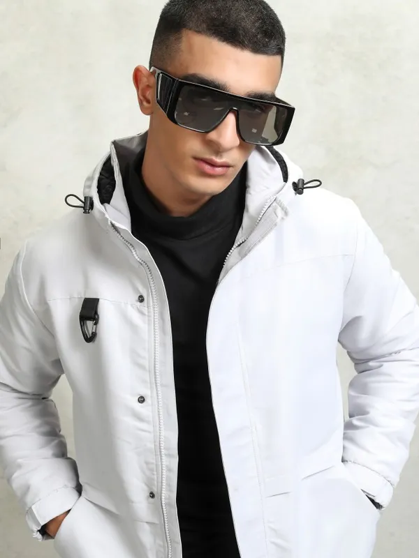 Highlader Men Green Men Solid Windcheater Jackets