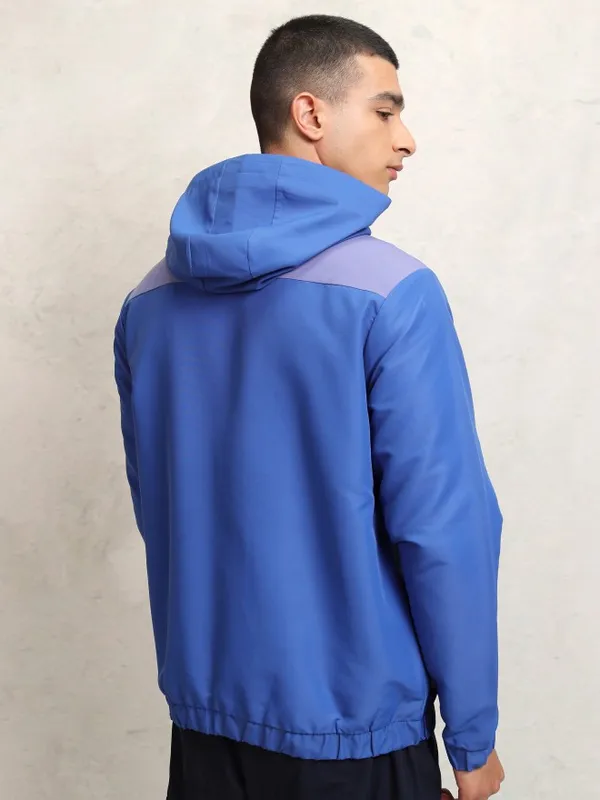 Highlander Men Blue Colourblocked Windcheater Jacket