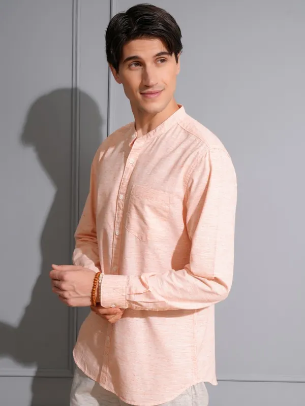 Locomotive Men Orange Solid Regular Fit Casual Shirt