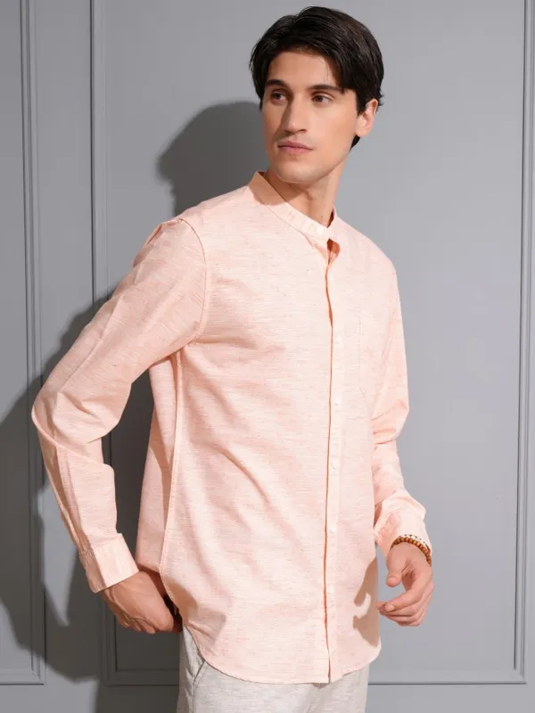 Locomotive Men Orange Solid Regular Fit Casual Shirt
