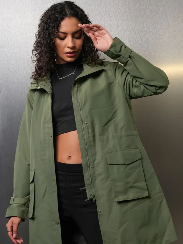 Tokyo Talkies Women Green Open Front Jacket