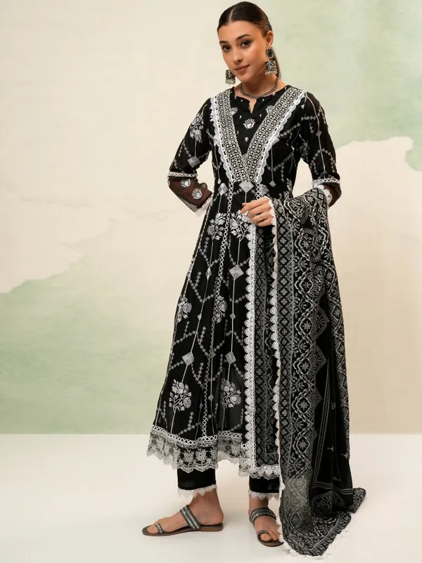 Vishudh Women Black Embroidered Kurta With Trousers And Dupatta