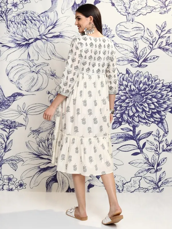 Vishudh Women Cream Printed A-Line Dress