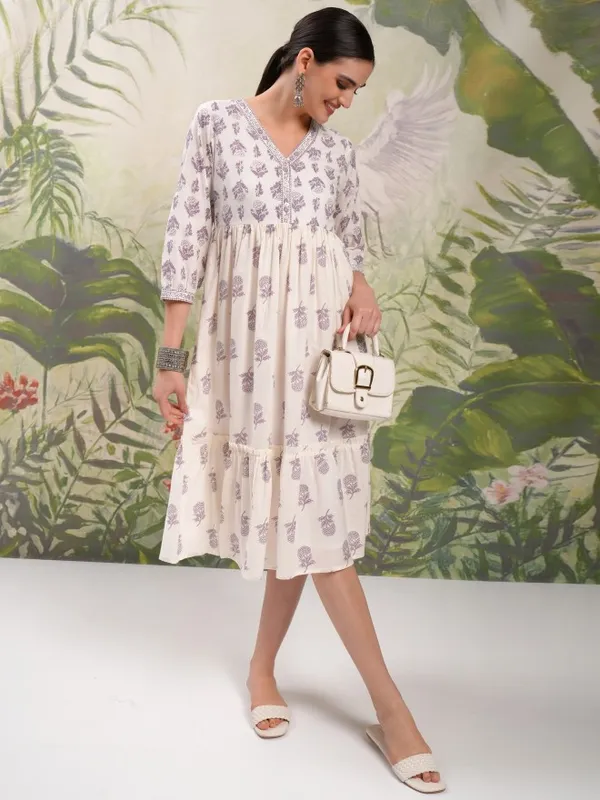 Vishudh Women Cream Printed A-Line Dress